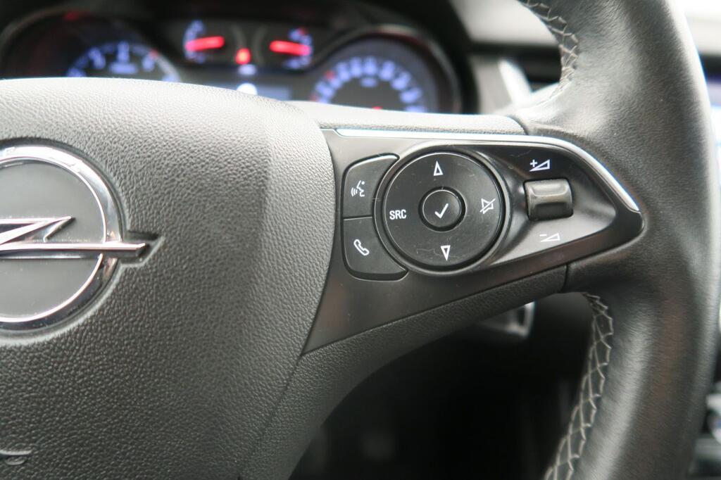 Opel Grandland X 1.2 Turbo Selective 11