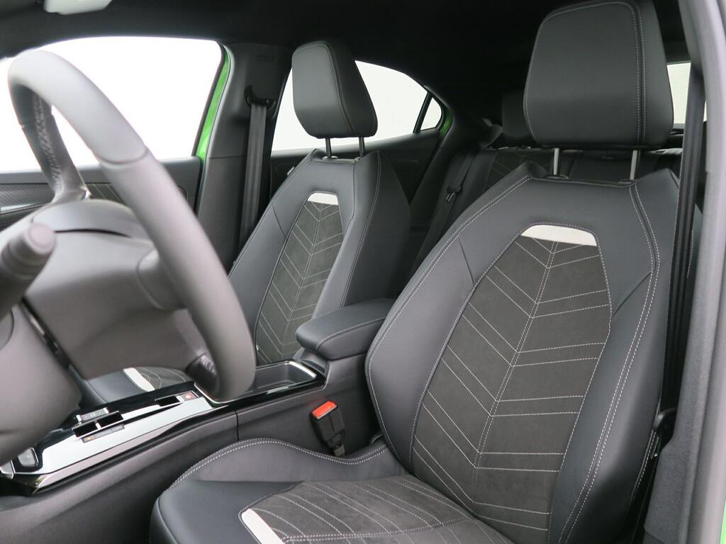 Opel Mokka BEV 50kWh Ultimate 14