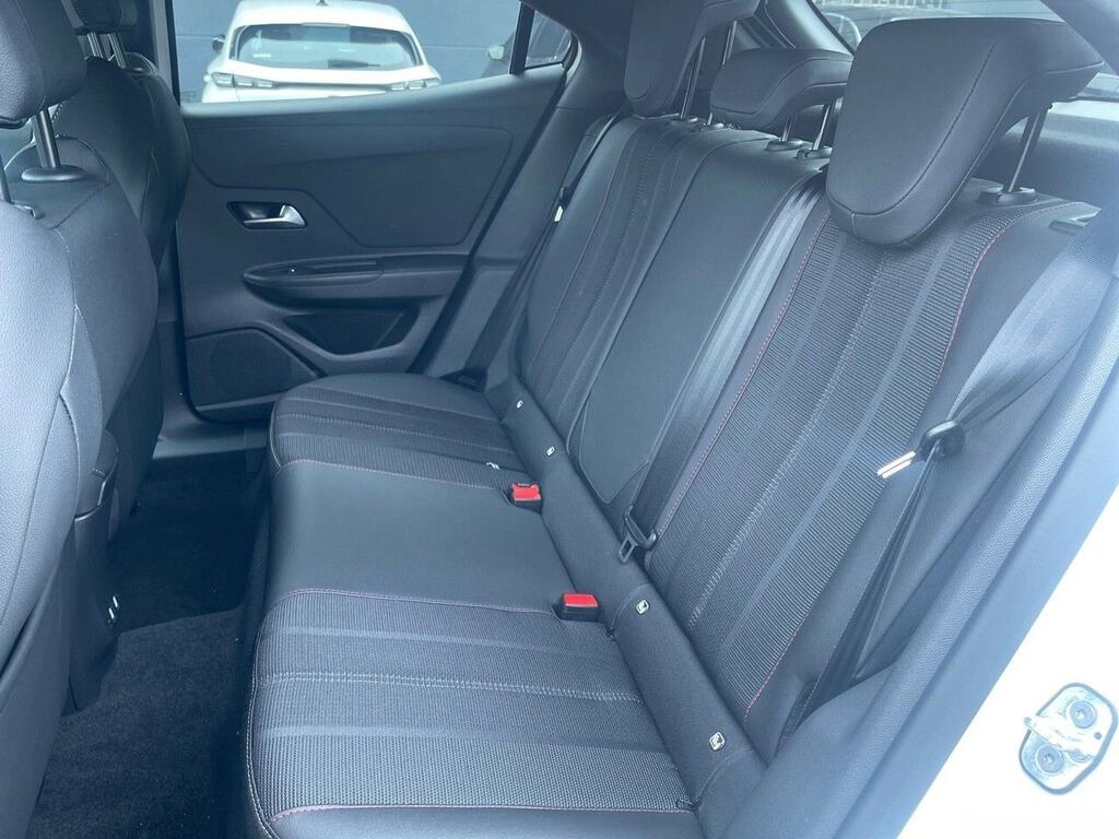 Opel Mokka BEV 50kWh GS Line-e 13