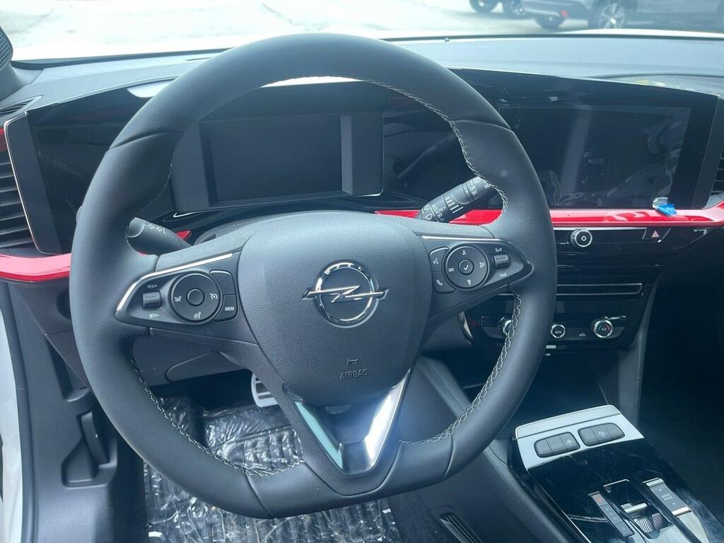 Opel Mokka BEV 50kWh GS Line-e 8