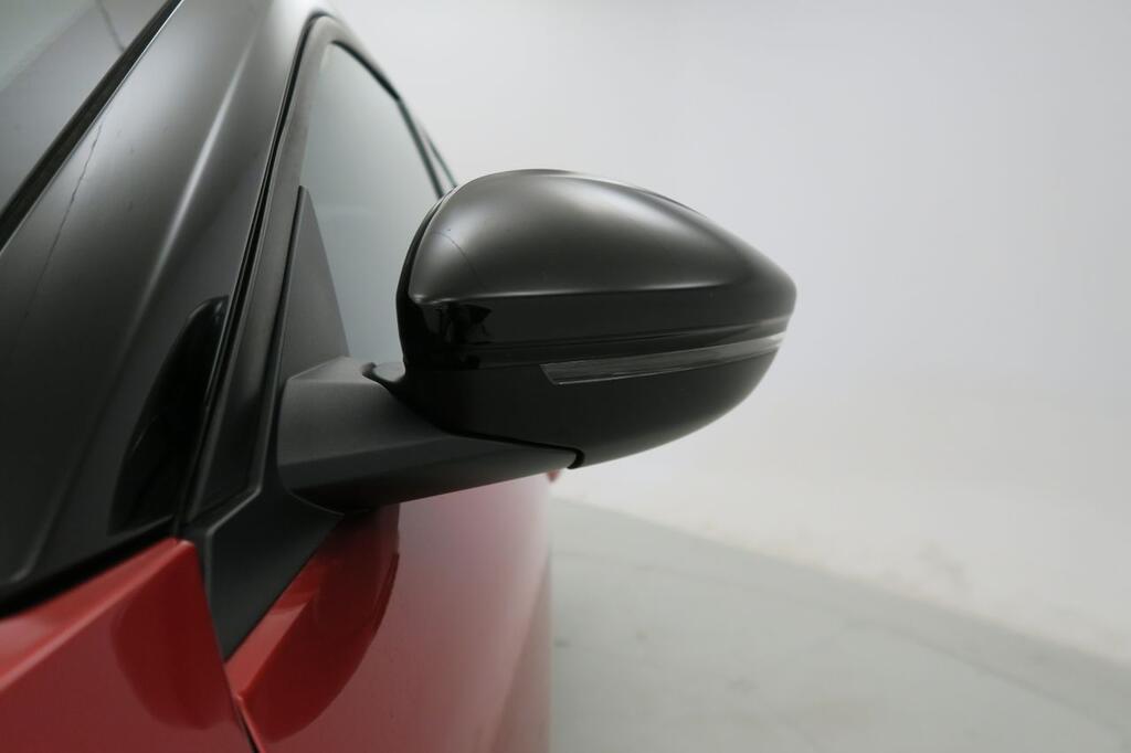 Alfa Romeo Junior Elettrica Veloce 207kW (280CV) 22