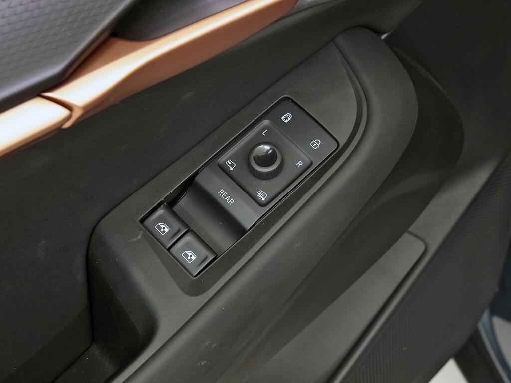 Cupra Tavascan 77kWh 210kW Endurance First Edition 10