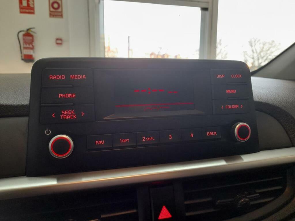 Kia Picanto 1.0 DPi 49kW (67CV) Concept 19