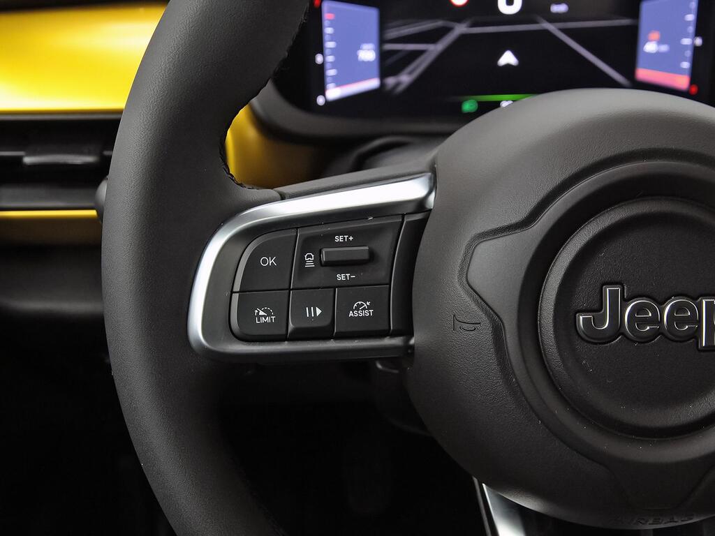 Jeep Avenger 1.2 G 74kW (100CV) Summit 18