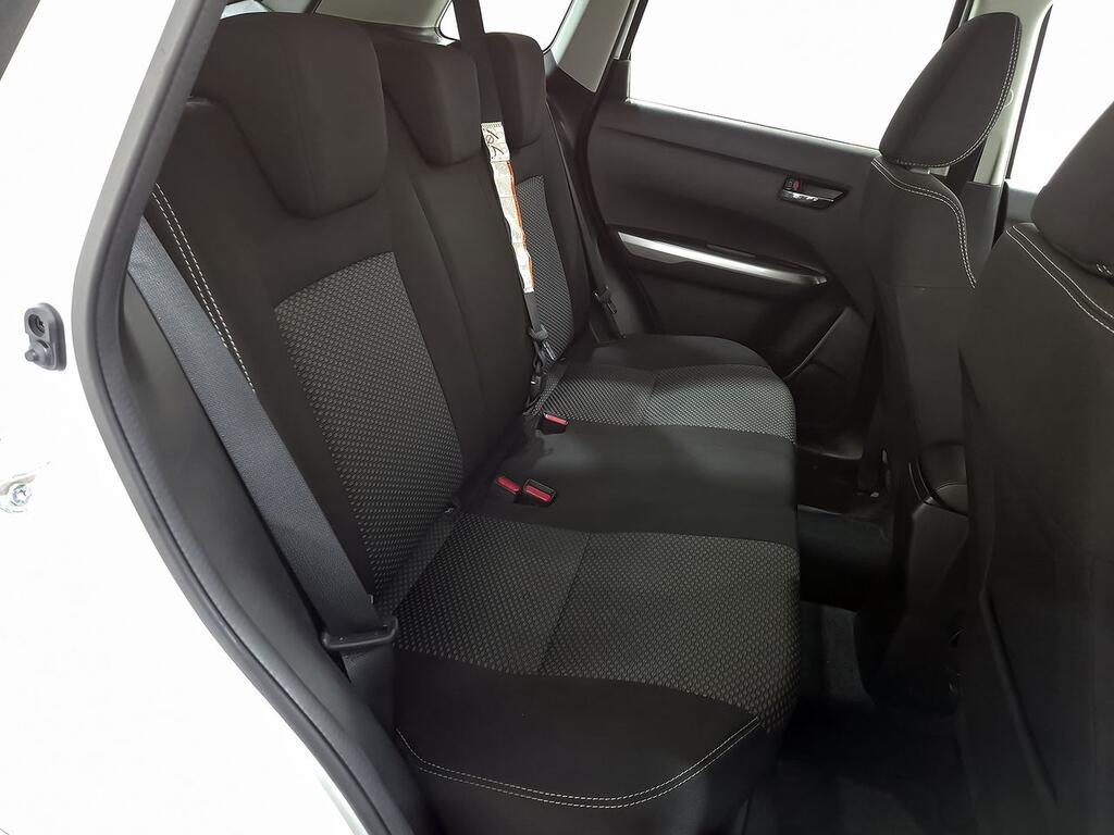 Suzuki Vitara 1.4 T GLE Mild Hybrid 8