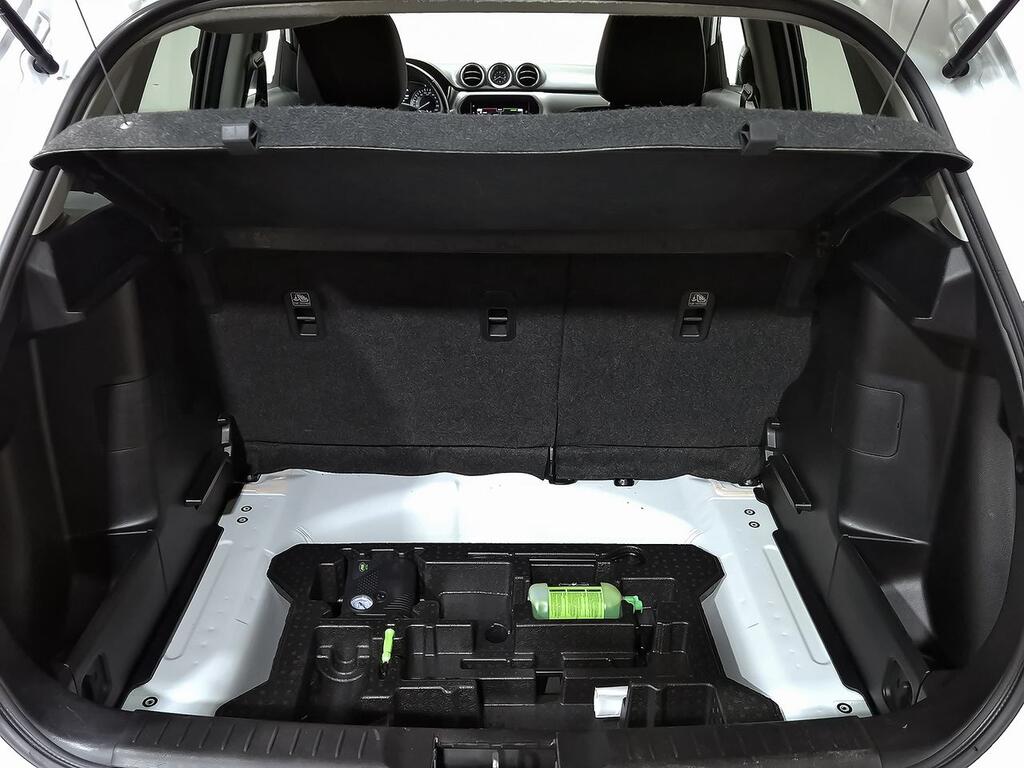 Suzuki Vitara 1.4 T GLE Mild Hybrid 31