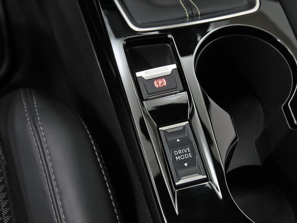 Peugeot 208 PureTech 73kW (100CV) GT 30