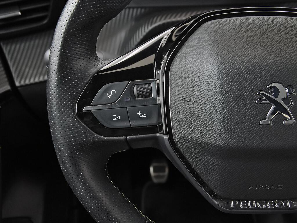 Peugeot 208 PureTech 73kW (100CV) GT 19