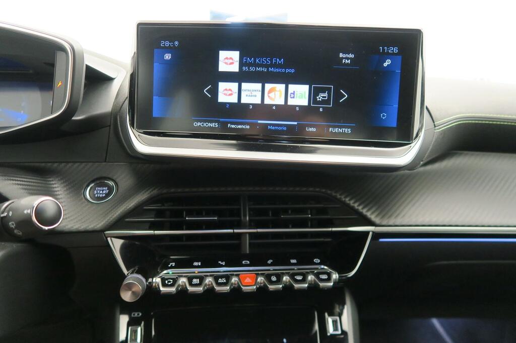 Peugeot 2008 GT Puretech 130 S&S EAT8 13