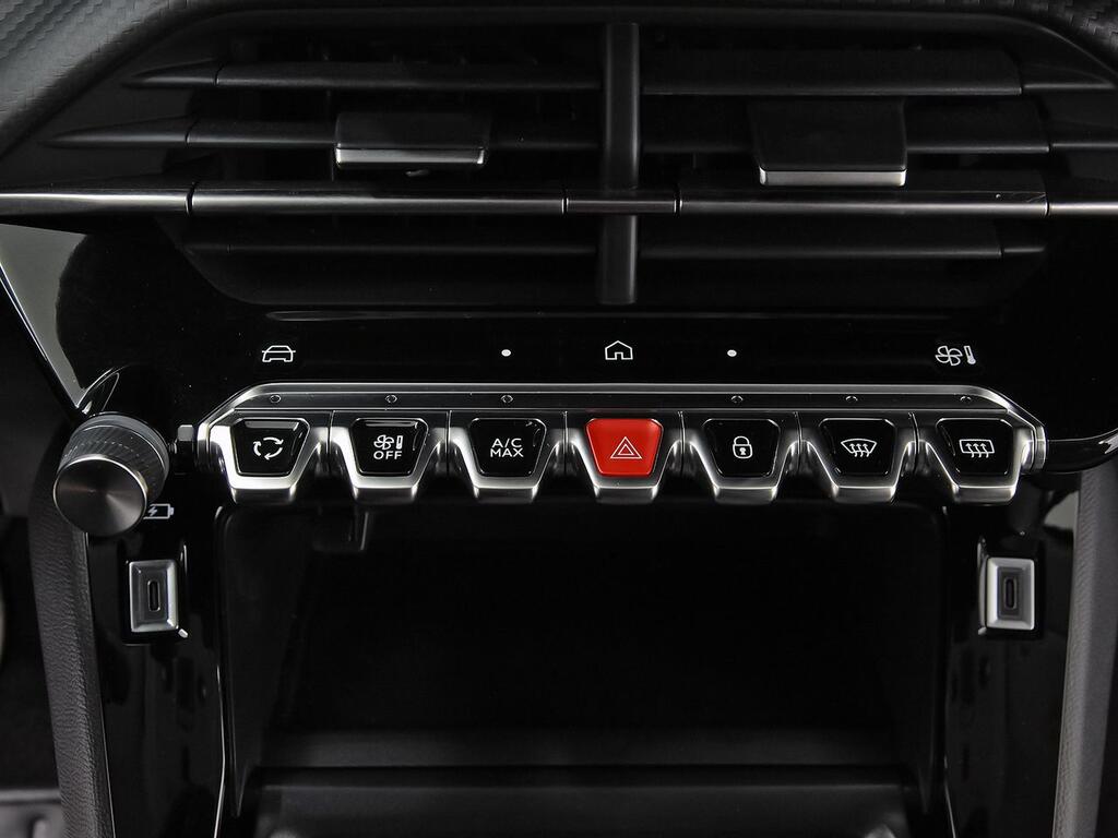 Peugeot 208 Allure Puretech 100 30