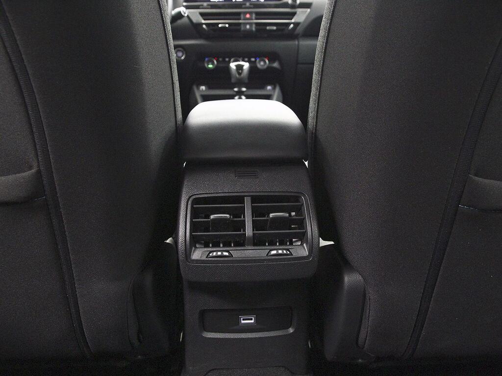 Citroën C4 PureTech 130 S&S 6v Feel Pack 34