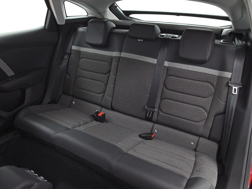 Citroën C4 PureTech 130 S&S 6v Feel Pack 14