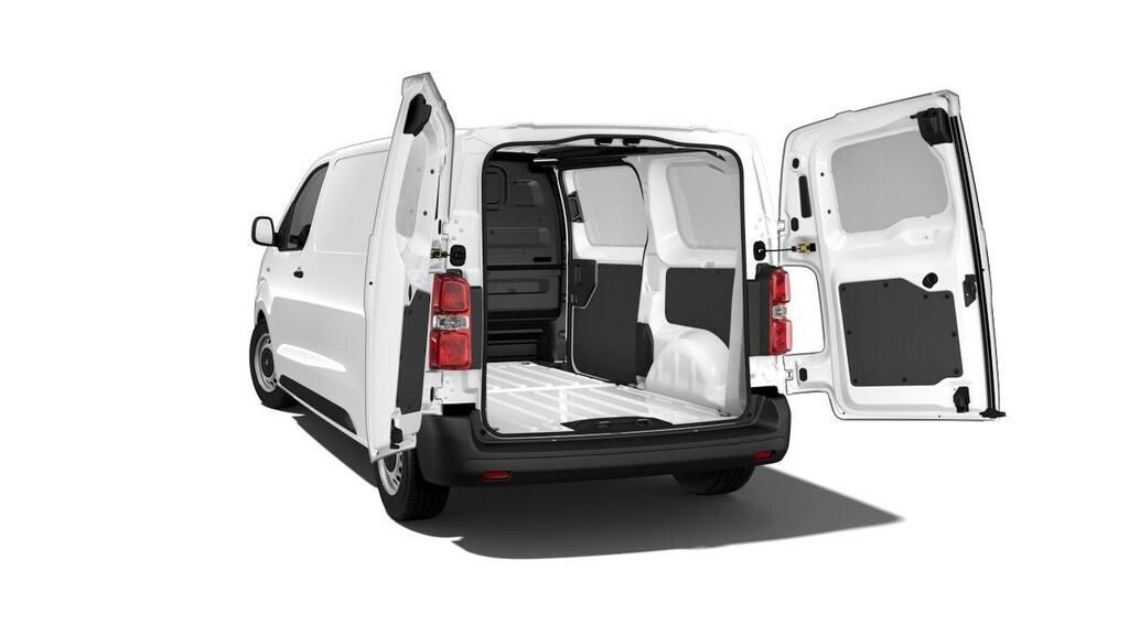 Citroën Jumpy 1.5 DIESEL 120 M 4P 2