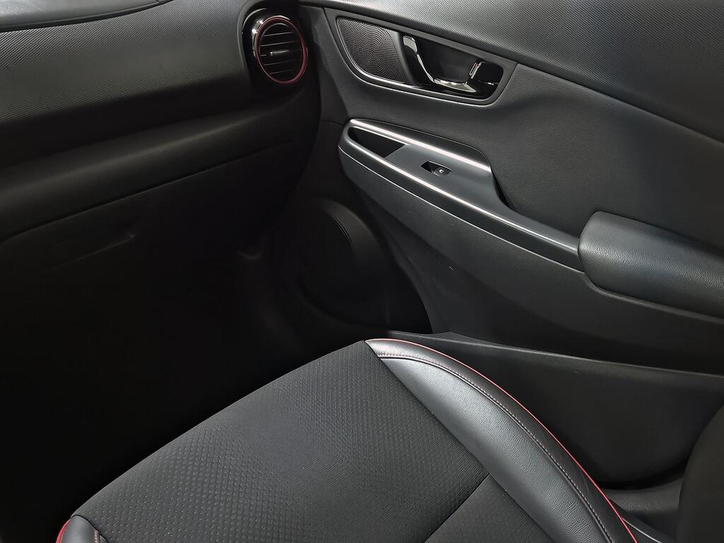 Hyundai Kona 1.0 TGDi Tecno 4x2 32