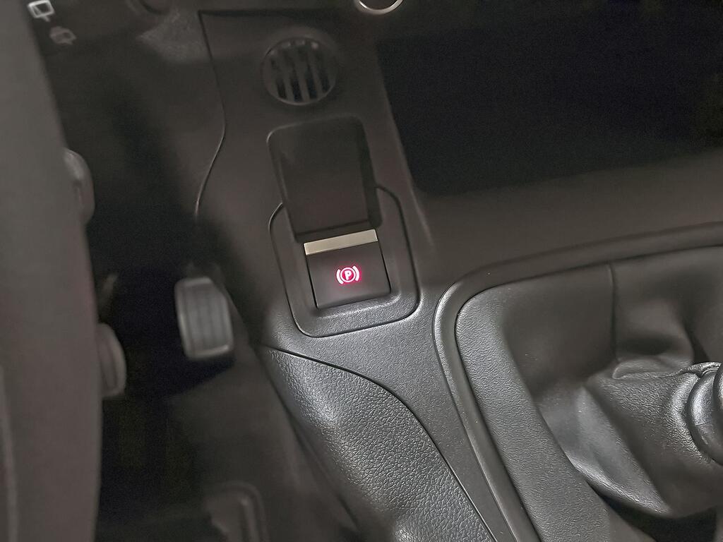 Citroën Berlingo Talla M BlueHDi 100 S&S PLUS 19