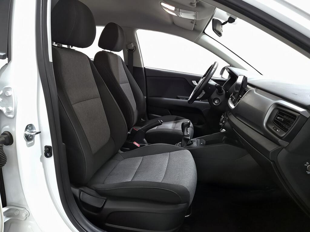 Kia Stonic 1.0 T-GDi 74kW (100CV) MHEV MT Concept 7