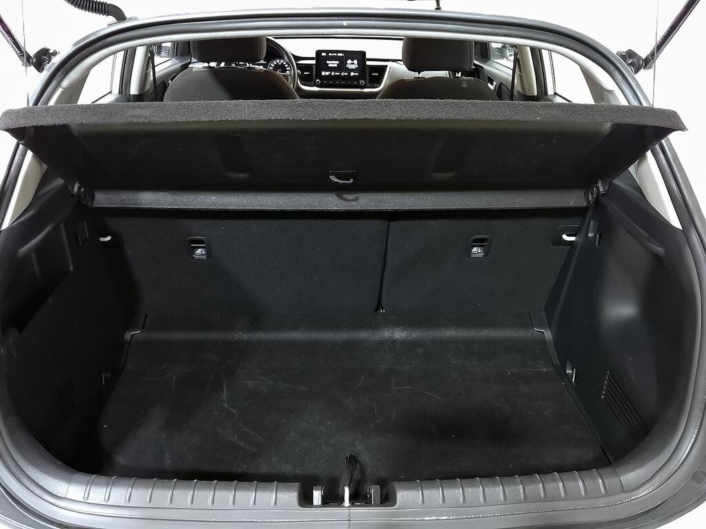 Kia Stonic 1.0 T-GDi 74kW (100CV) MHEV MT Concept 9