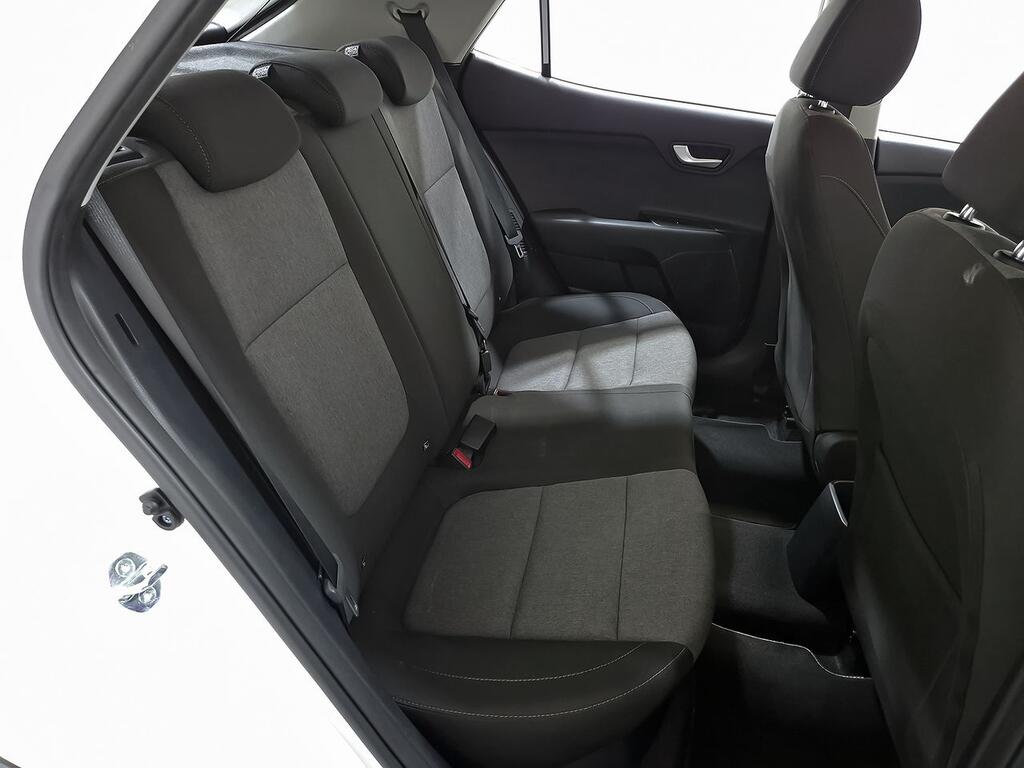 Kia Stonic 1.0 T-GDi 74kW (100CV) MHEV MT Concept 8