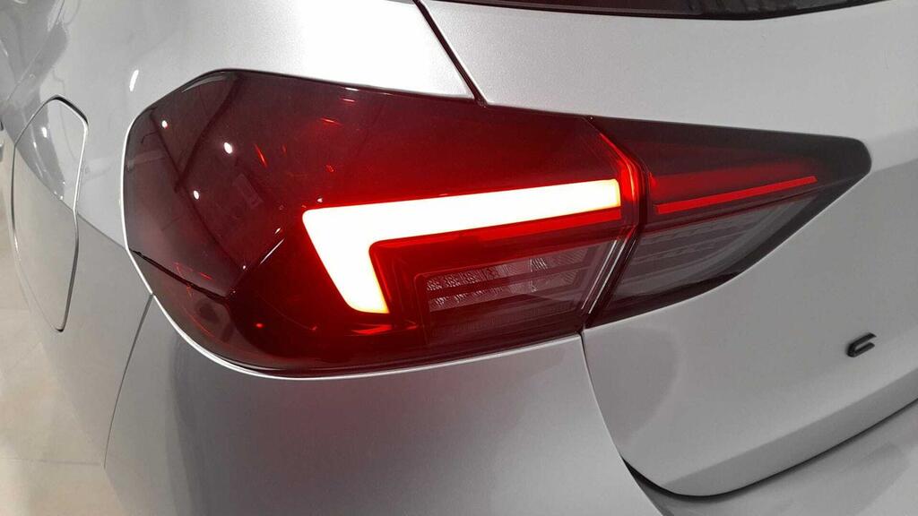 Opel Corsa 1.2T XHL 74kW (100CV) GS 17