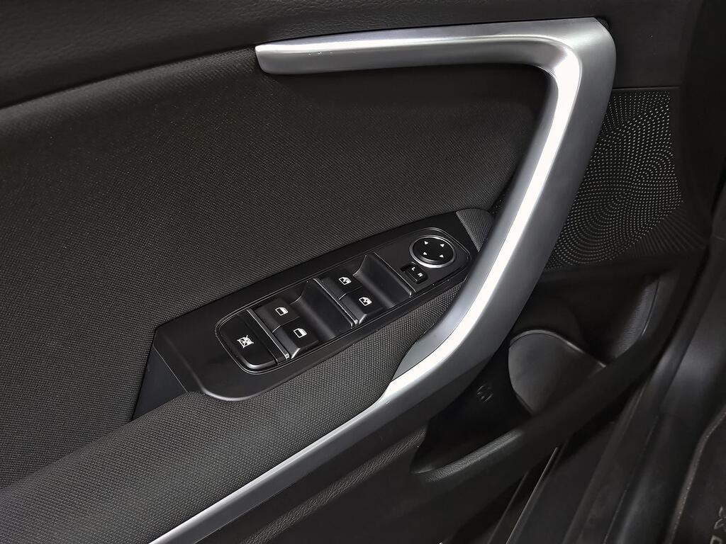 Kia XCeed 1.0 T-GDi Drive 74kW (100CV) 11