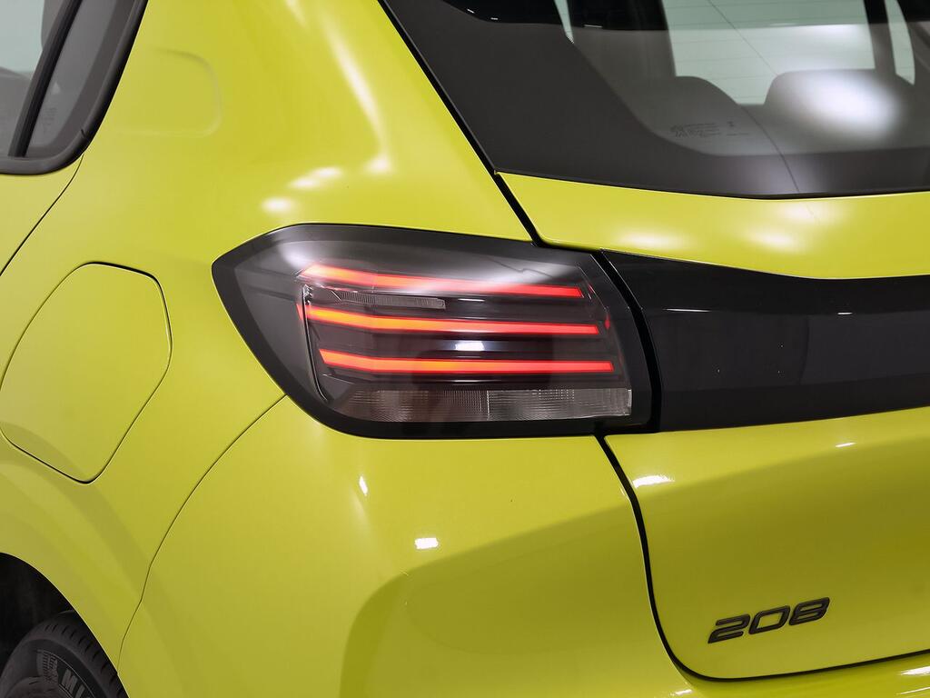 Peugeot 208 Active Puretech 100 34