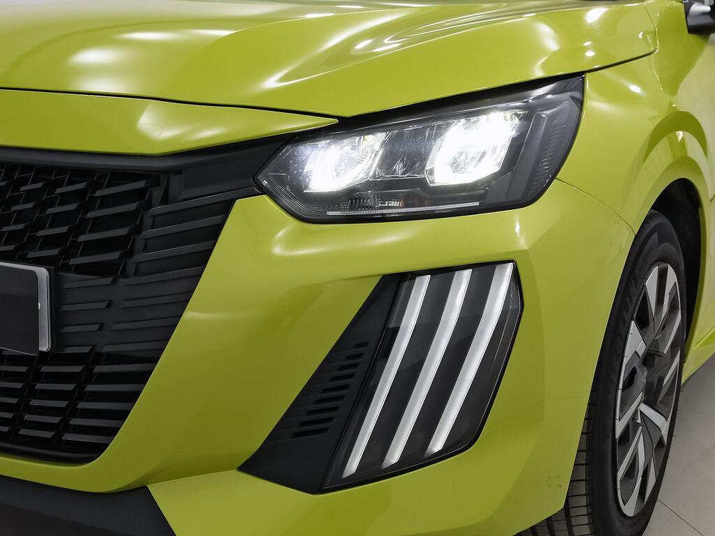 Peugeot 208 Active Puretech 100 33