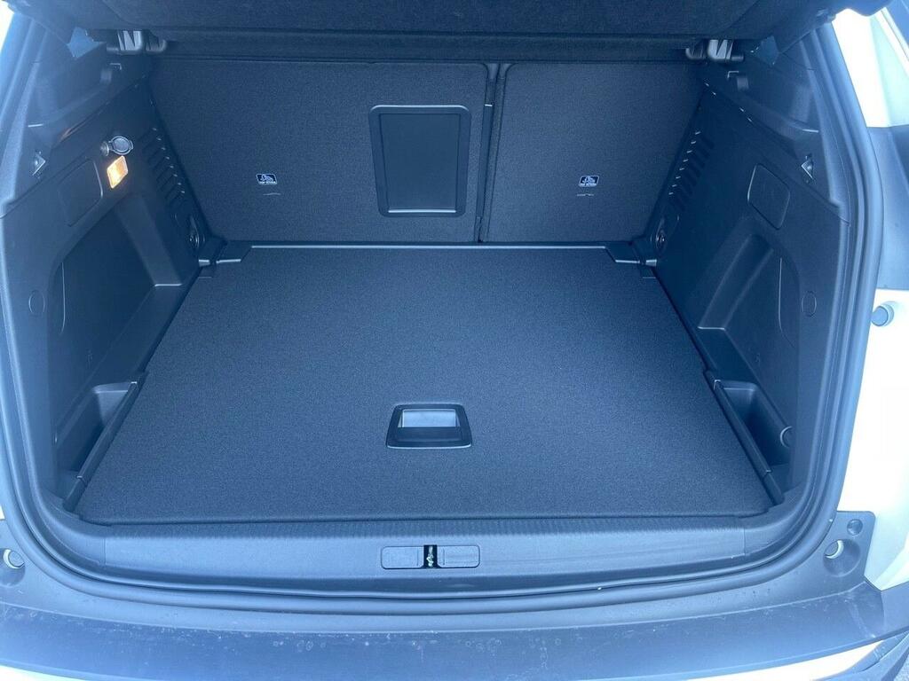 Peugeot 3008 1.2 PureTech 96KW S&S Allure Pack 14