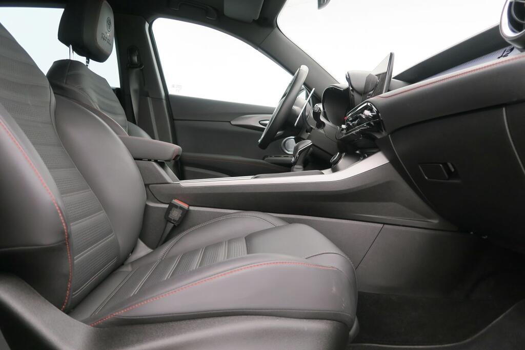 Alfa Romeo Tonale 1.3 Multi-air PHEV Tributo Italiano Q4 15