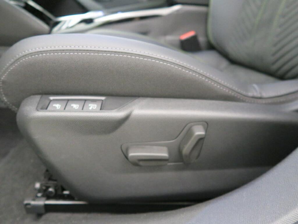 Peugeot 208 GT Eléctrico Gen2 115 kW (156CV) 16