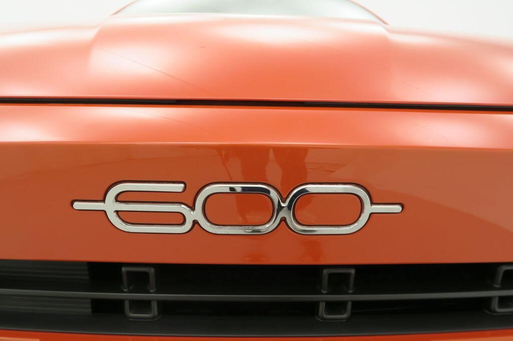 Fiat 600 600e La prima 54kwh 115kw (156cv) 20