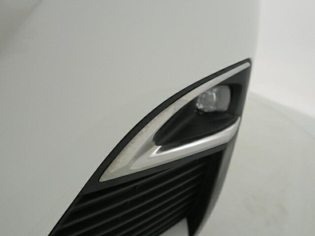 Peugeot 3008 1.2 PURETECH 96KW (130CV) GT LINE EAT8 23