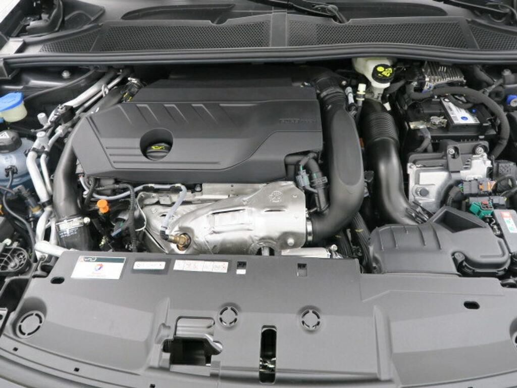 Peugeot 408 408 GT PHEV 225 e-EAT8 20