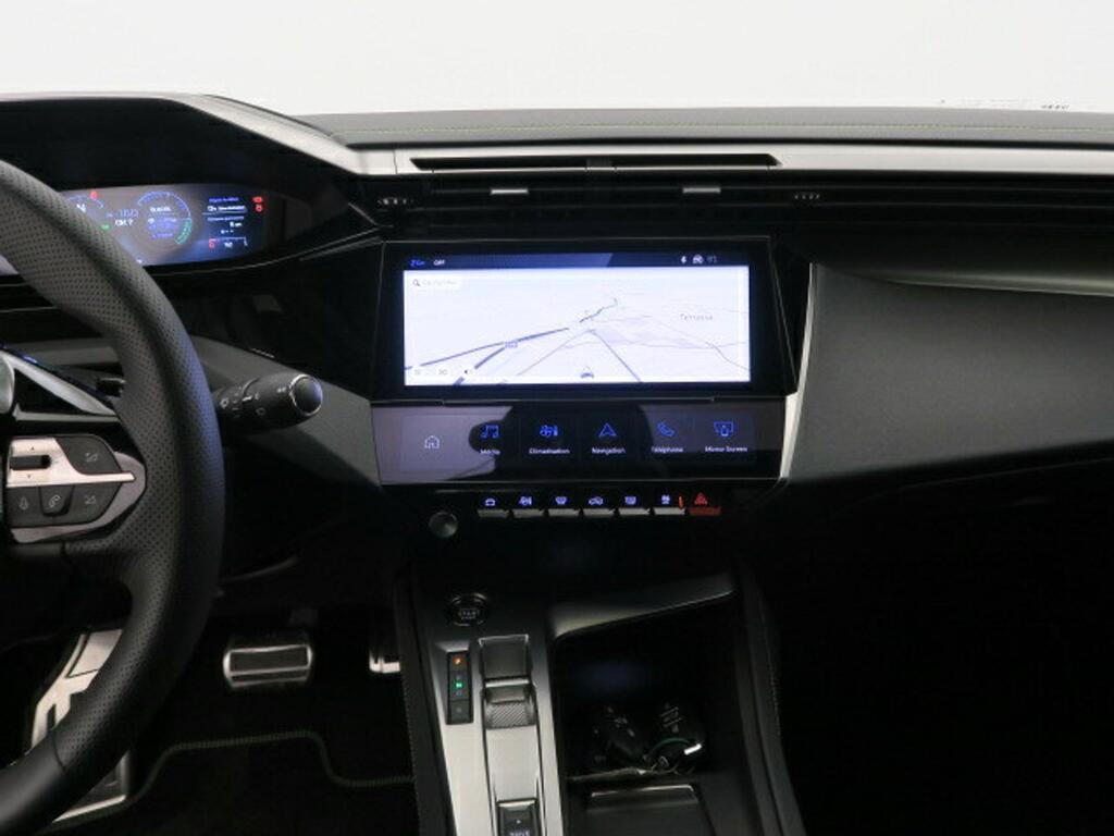 Peugeot 308 5P GT Hybrid 180 eEAT8 14