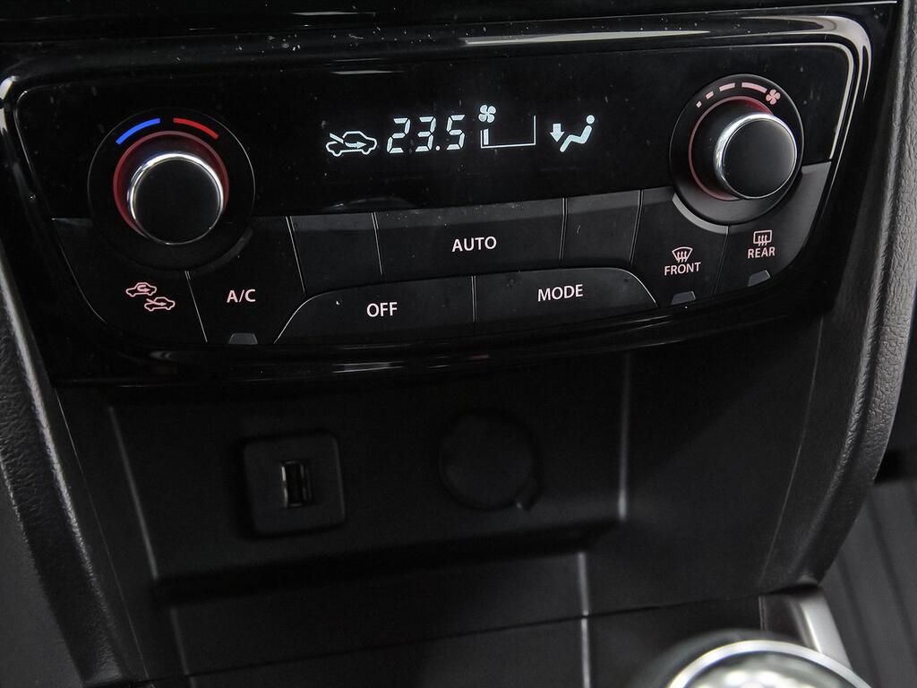 Suzuki Vitara 1.4 T GLX 27