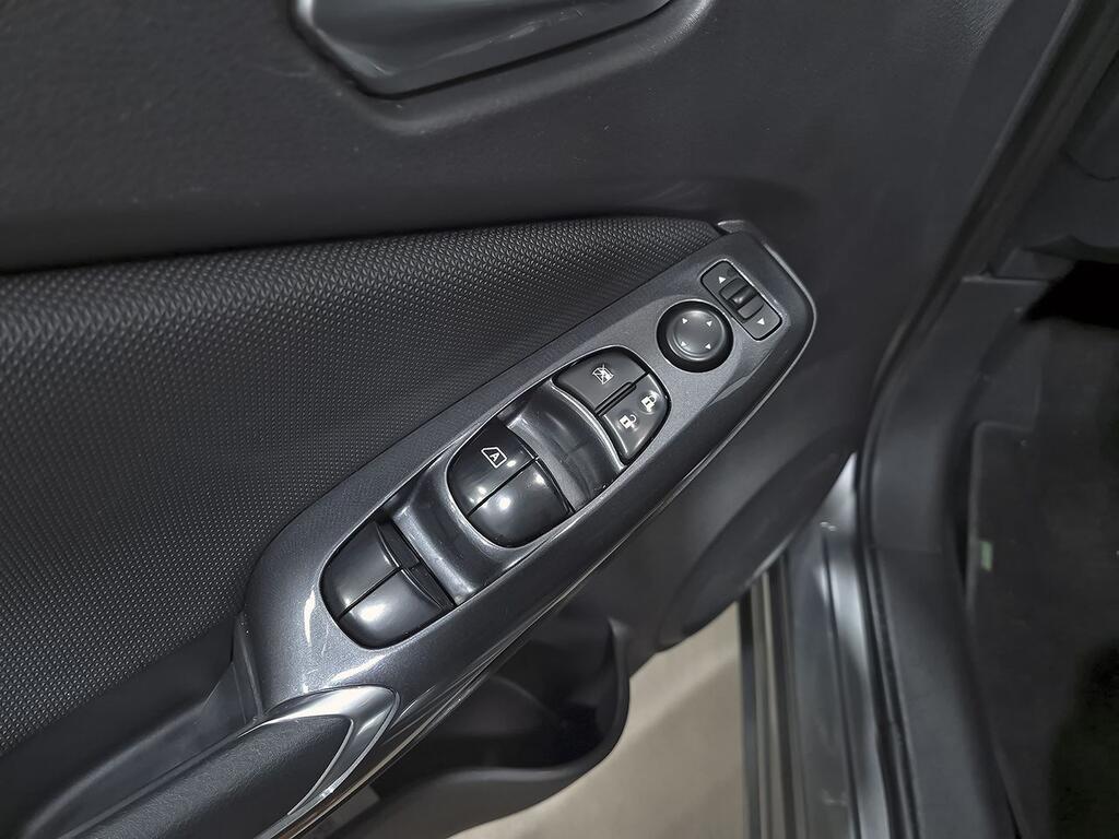 Nissan Juke DIG-T 86 kW (117 CV) 6 M/T ACENTA 11