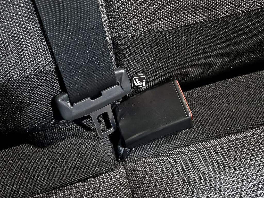 Citroën C3 PureTech 60KW (83CV) Shine 29