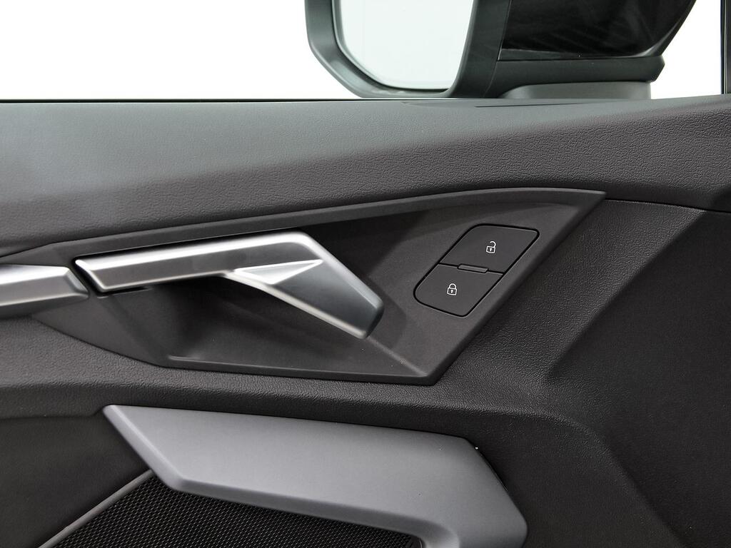 Audi A3 Sportback Genuine 35 TDI 110kW S tronic 11