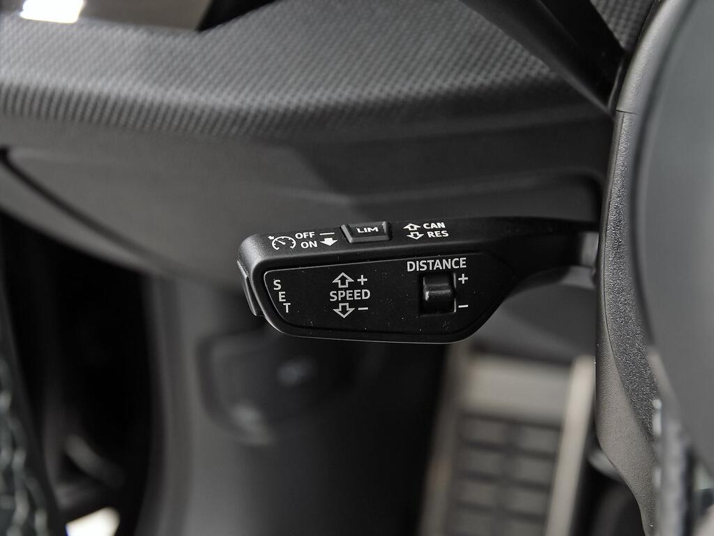 Audi A3 Sportback Genuine 35 TDI 110kW S tronic 16