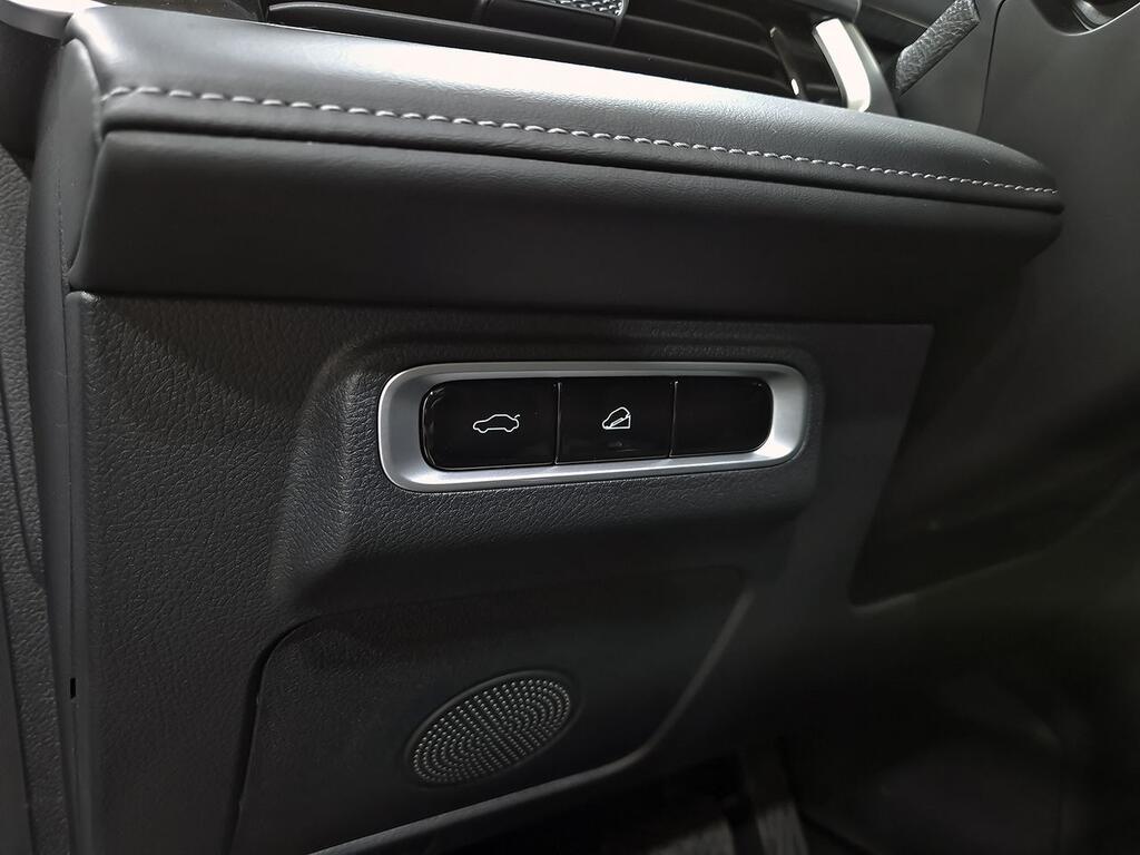 Ebro S700 1.6 TGDI Luxury 7 DCT 14