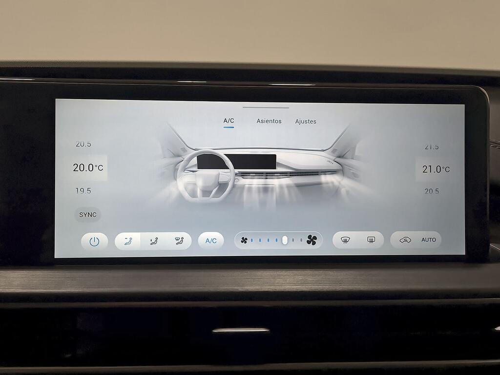 Ebro S400 1.5 DHE HEV Excellence CVT 29