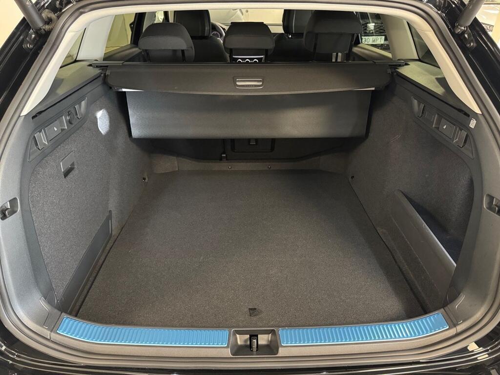 Skoda Superb Combi 2.0 TDI 110kW DSG Selection 7