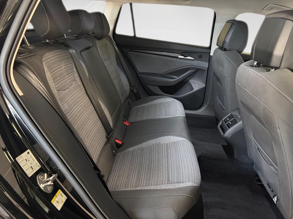 Skoda Superb Combi 2.0 TDI 110kW DSG Selection 6