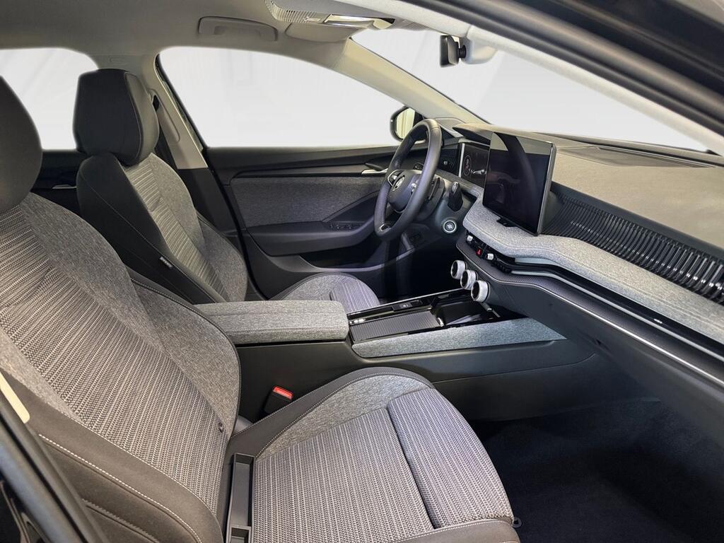 Skoda Superb Combi 2.0 TDI 110kW DSG Selection 5