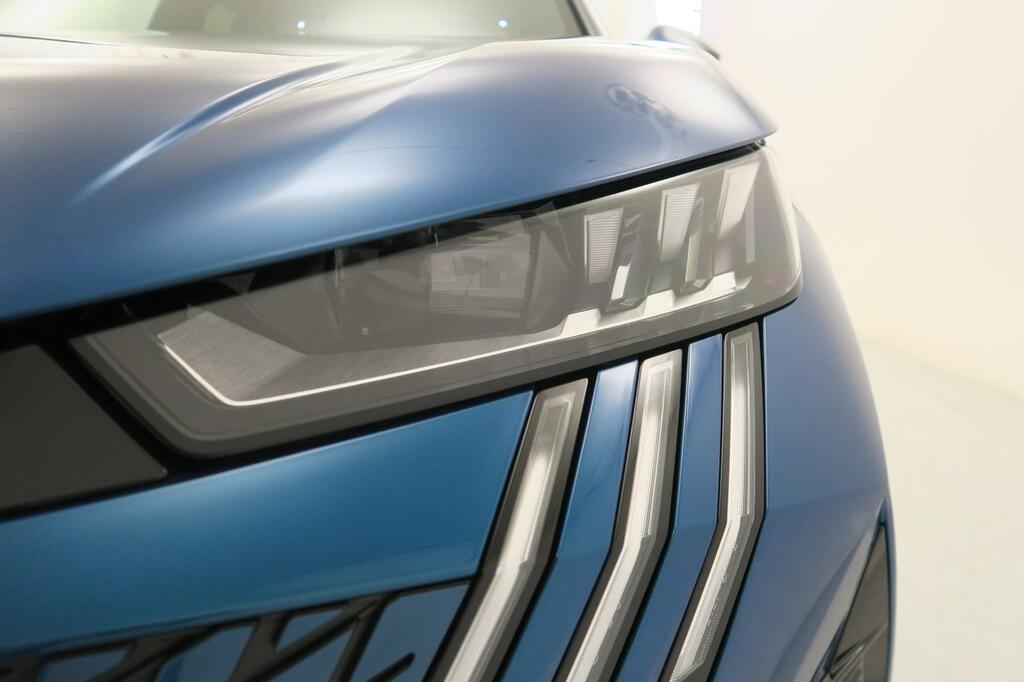 Peugeot 3008 GT Eléctrico 157kW 20