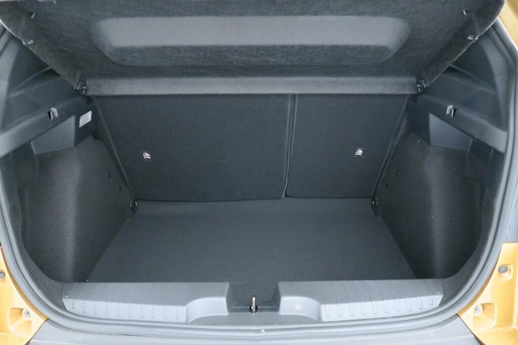 Fiat Grande Panda La Prima MHEV 81kW (110cv) 16