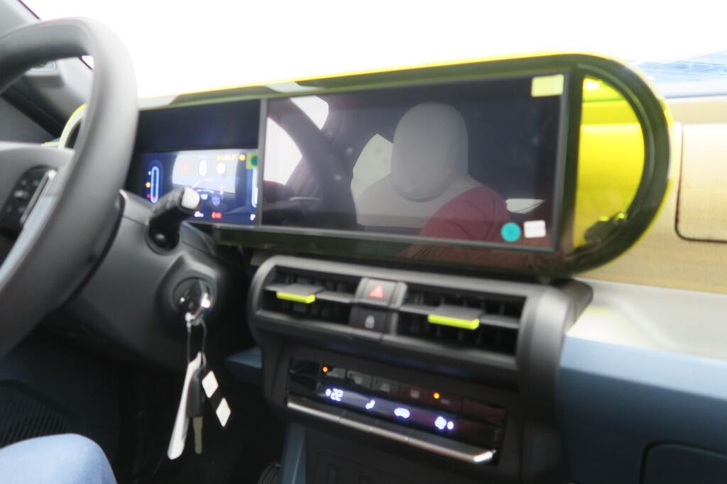 Fiat Grande Panda La Prima MHEV 81kW (110cv) 8