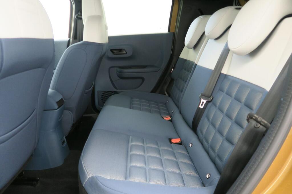 Fiat Grande Panda La Prima MHEV 81kW (110cv) 15