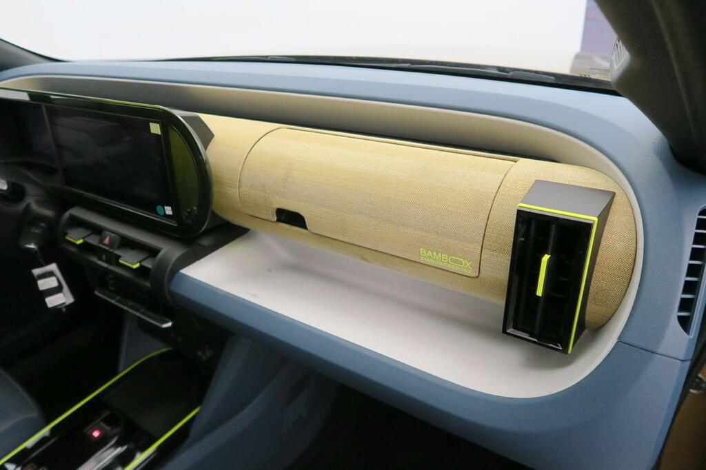 Fiat Grande Panda La Prima MHEV 81kW (110cv) 13