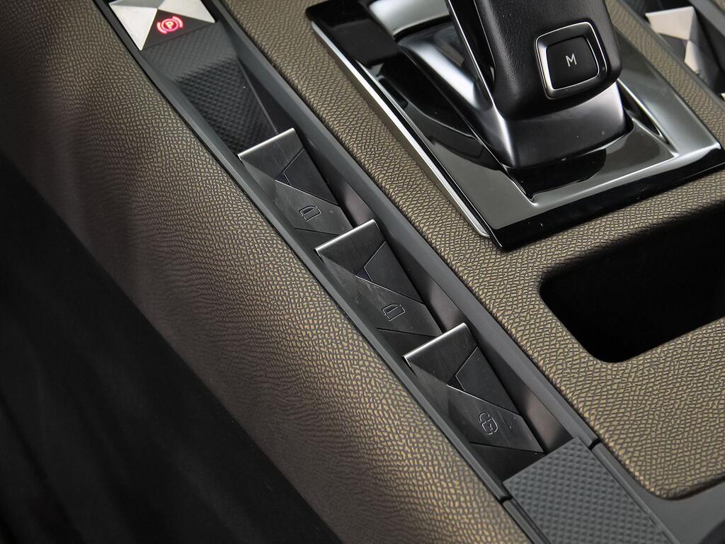 DS DS 7 BlueHDi DE 96kW (130CV) Auto. Bastille 29