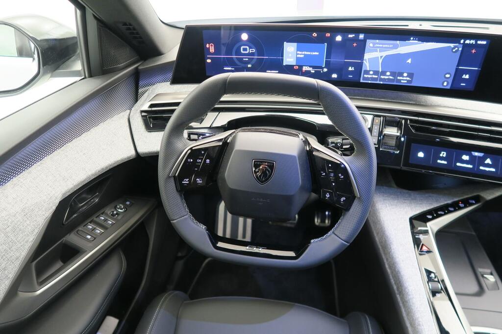 Peugeot 5008 1.2 107KW GT eDCS6 14